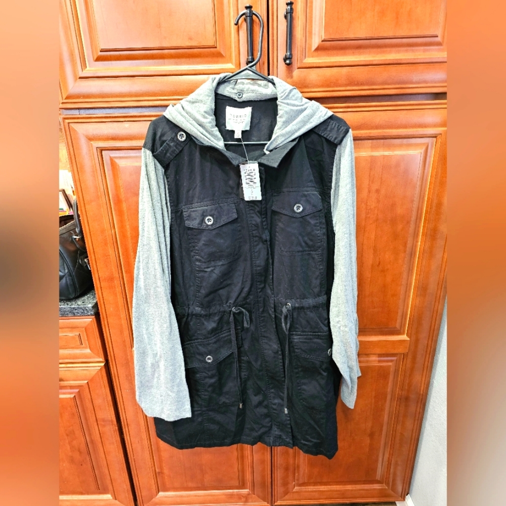 Torrid Black/Gray Andrak Coat #371